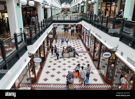 designer outlet in salzburg